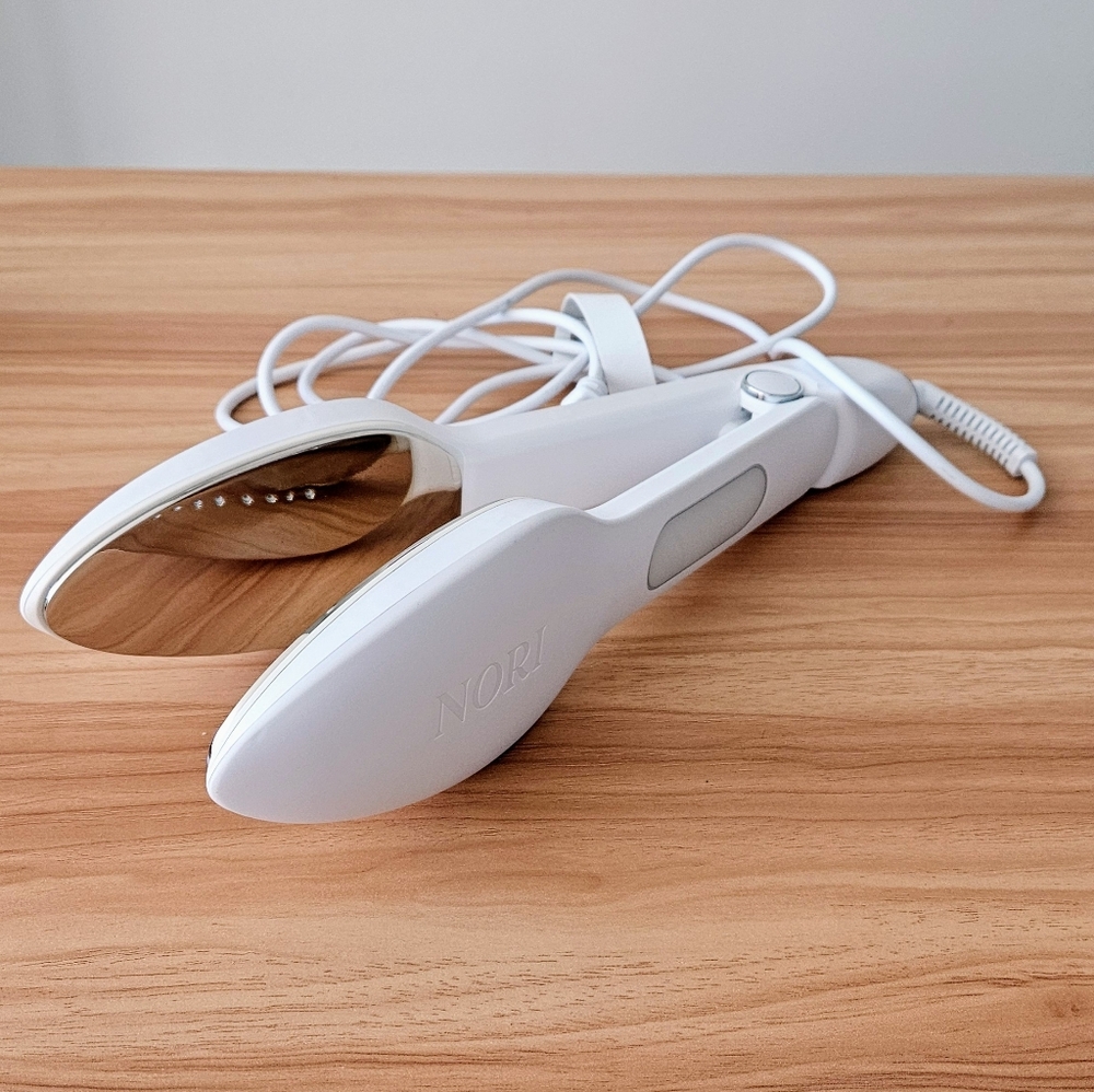 Nori Press steam iron
